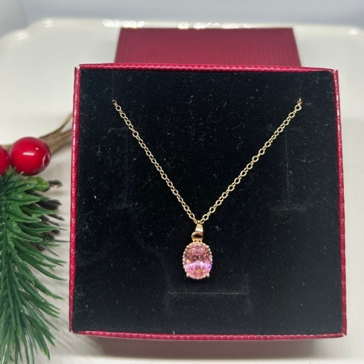 Zirkon Taş Detaylı Altın renk Kadın Kolye - Pembe Oval Taş