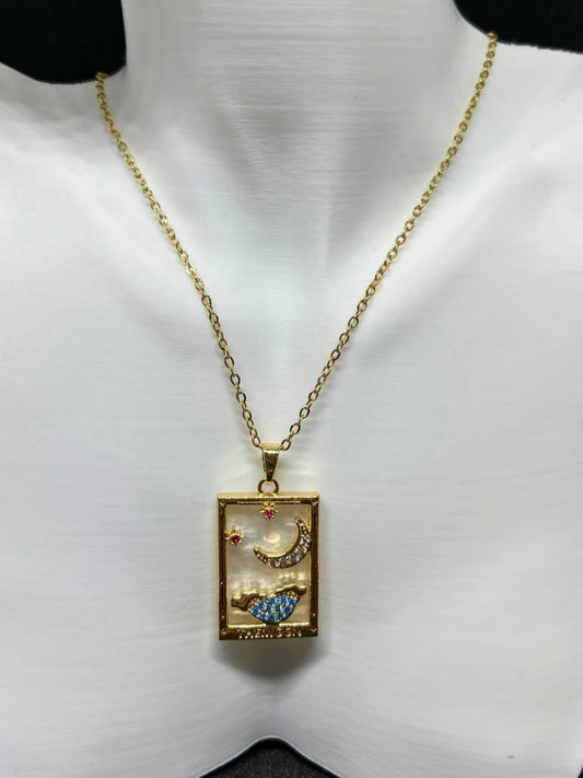 316L Çelik Zincir Gold Renk Ay Detay Mavi Zirkon Taşlı Tarot Kolye